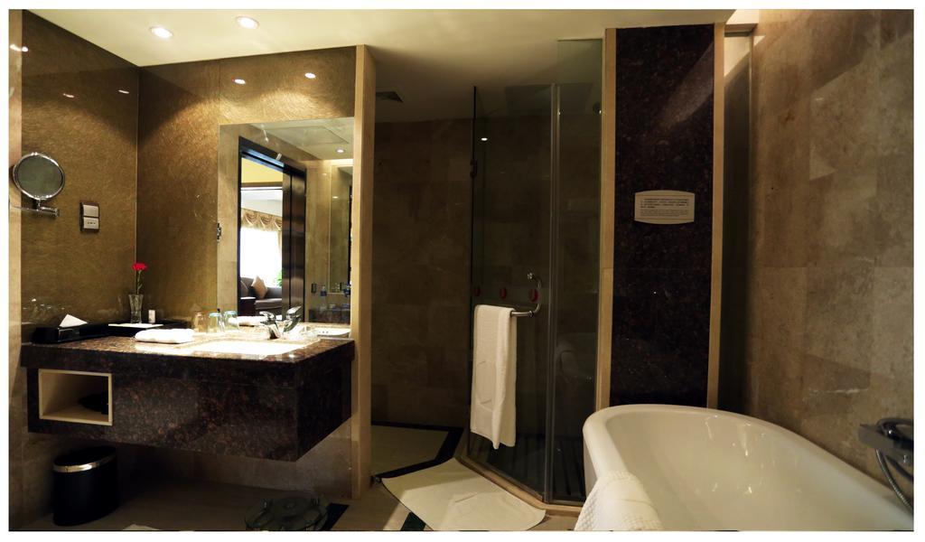 Zhengzhou Jianguo Hotel Zewnętrze zdjęcie